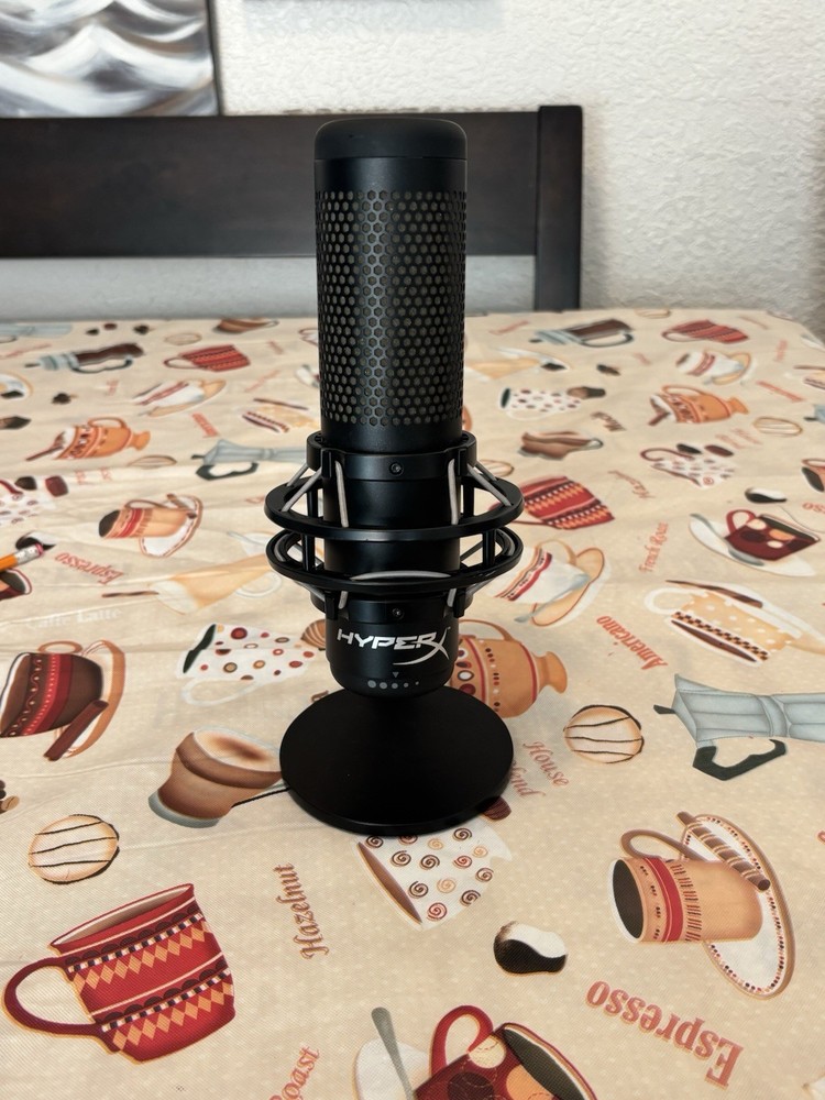 HyperX QuadCast S Microphone Black Compatible with PC, Mac, PS5, PS4
