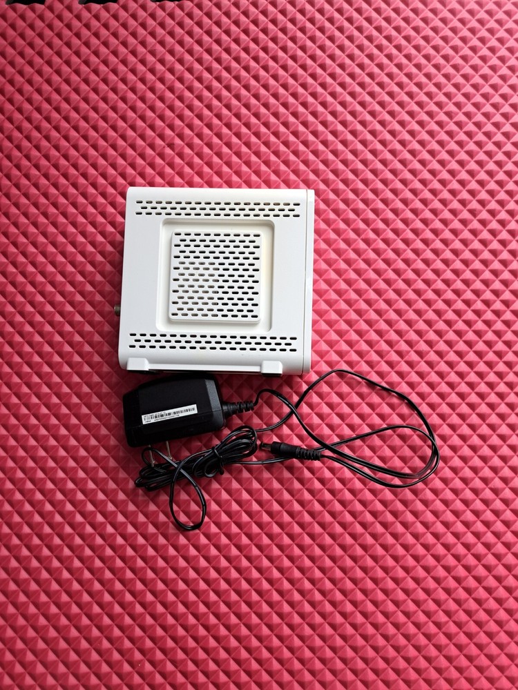 ARRIS SURFboard SB6190 DOCSIS 3.0 Cable Modem WHITE USED