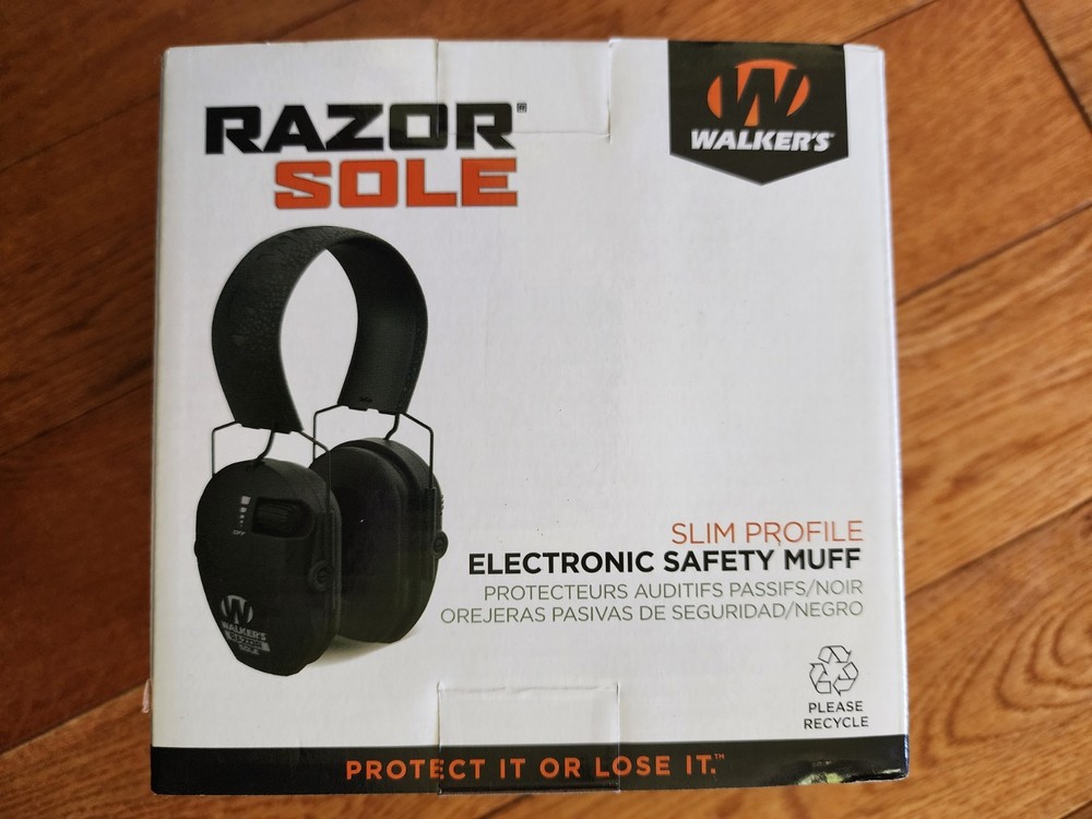 Walkers Razor Sole  Electronic Black Earmuffs