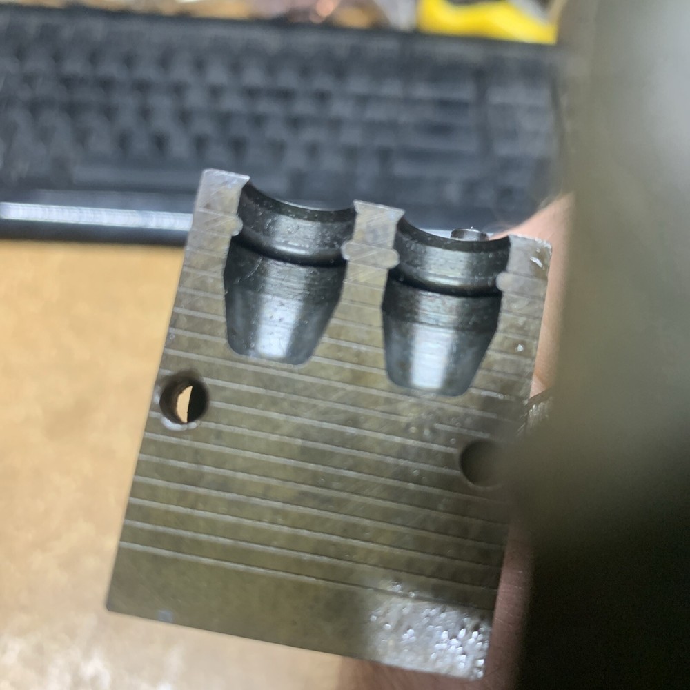 Lyman 401638 Double Cavity Mold