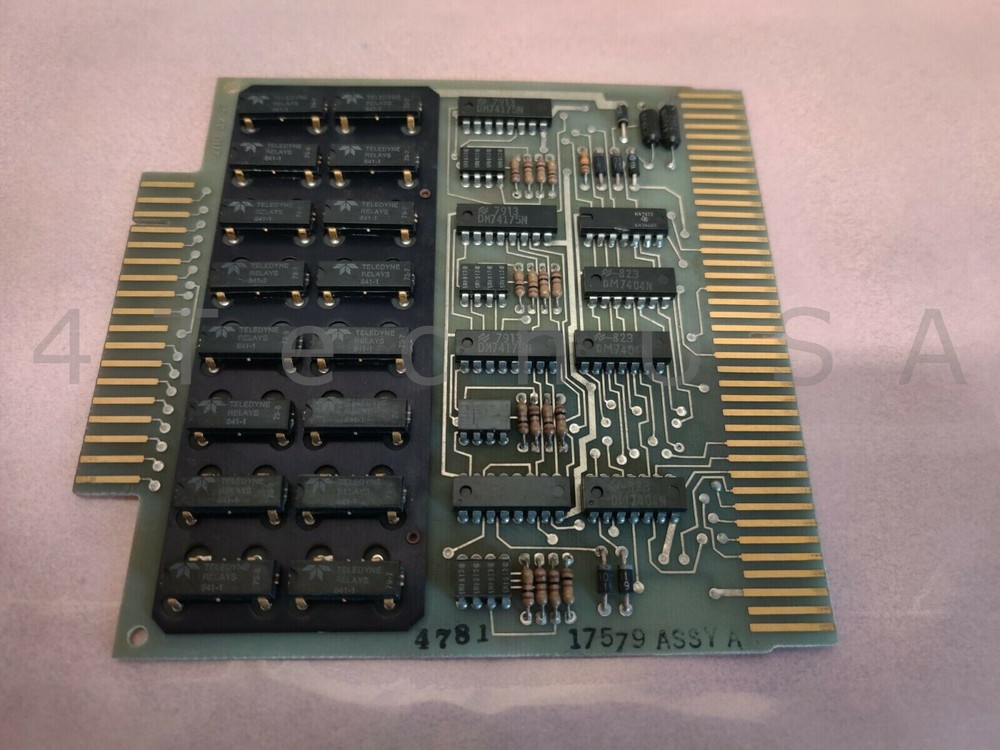 Universal Instruments 16 AC Out Card 17579000 Rev A