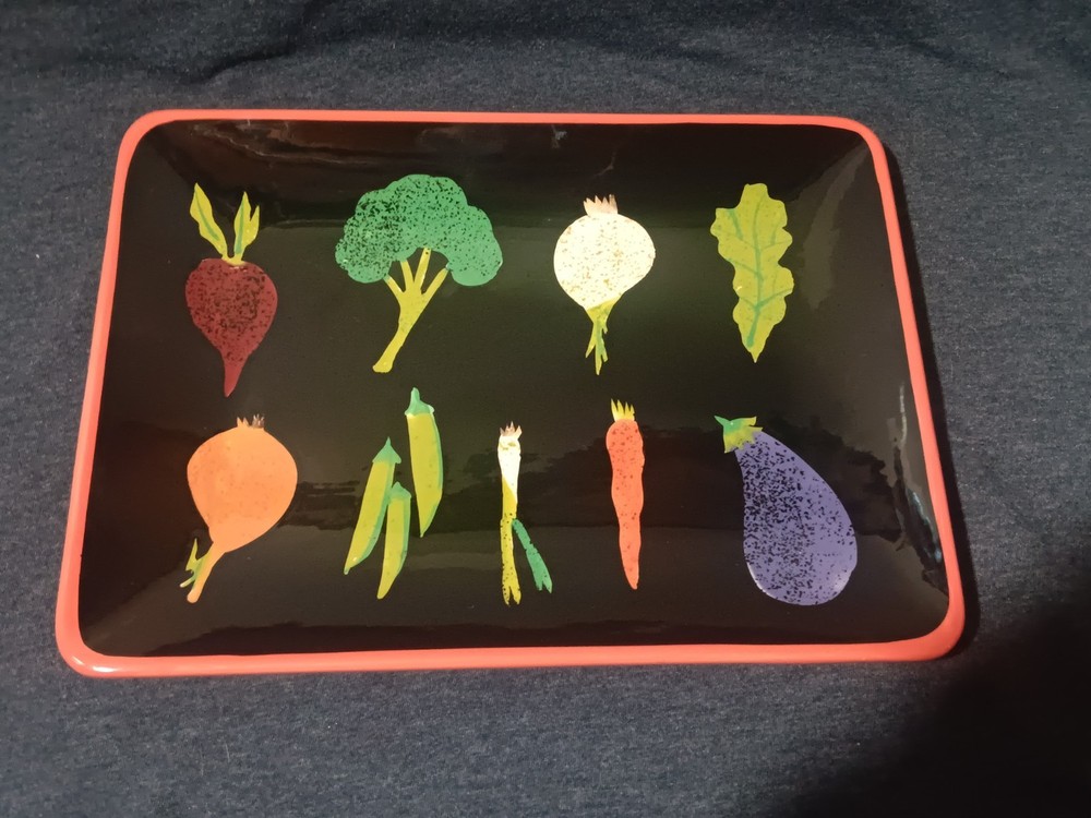 Crate & Barrel Veggie Design Serving Dish Tray Platter 10” Ceramic