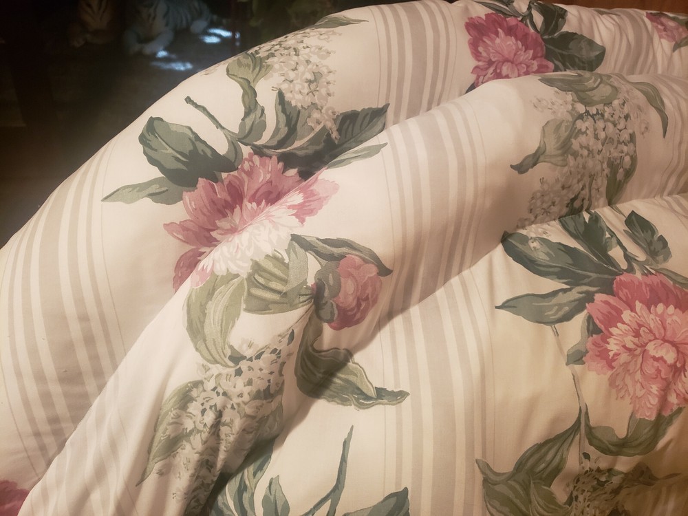 SOFT Cloth WHITE Floral QUEEN Headboard PLUSH Half moon SEATTLE