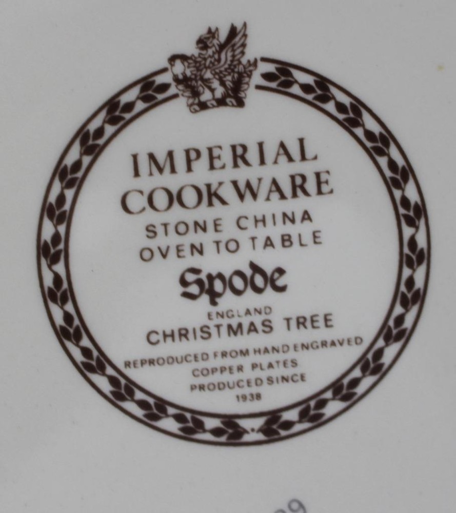 Spode Christmas Tree Green 14 Inch Oval Baker