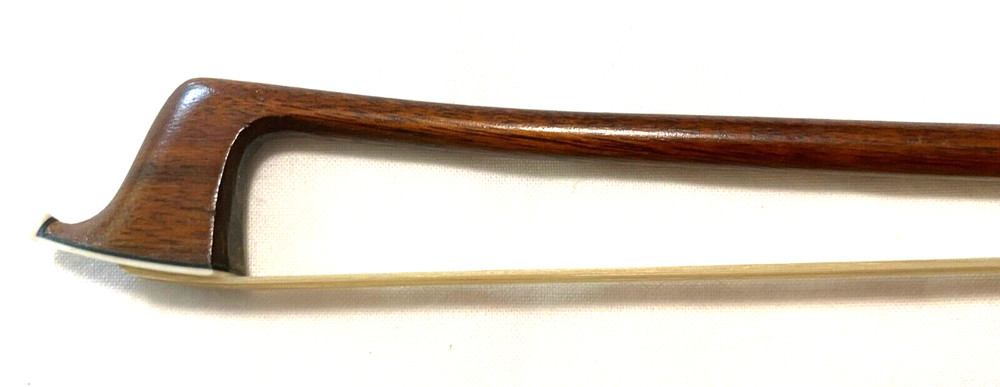 4/4 violin bow stamped A RICHAUME