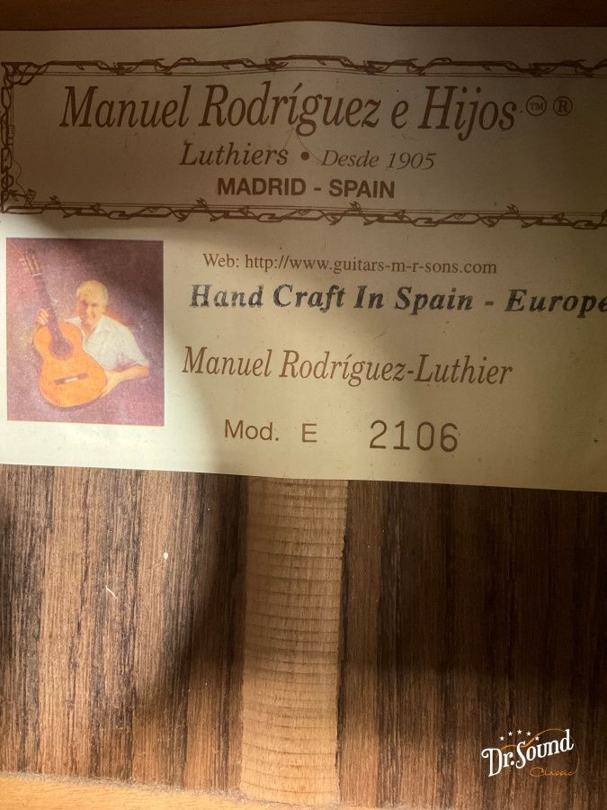 Manuel Rodriguez e Hijos Mod.E 2106 Classical Guitar Used