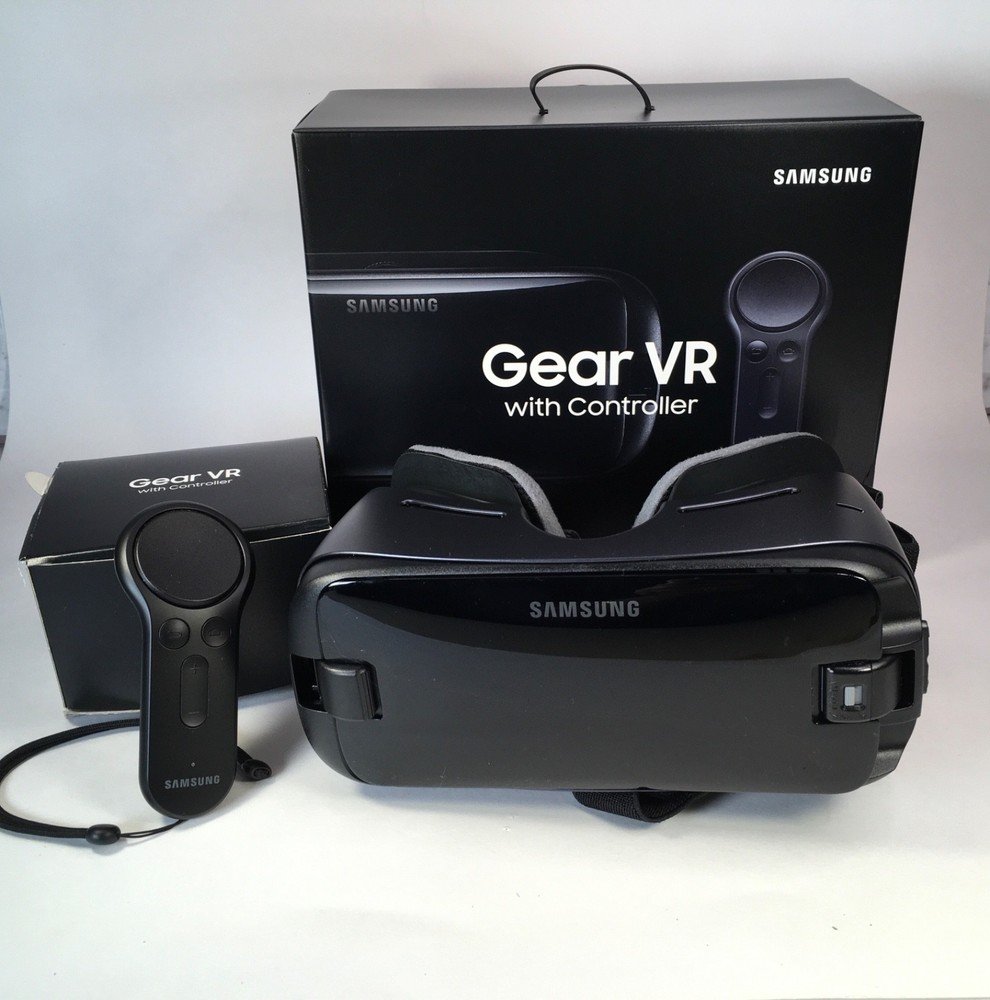 Samsung Galaxy Gear VR Oculus Sm r324 With Controller & Manual Open Box