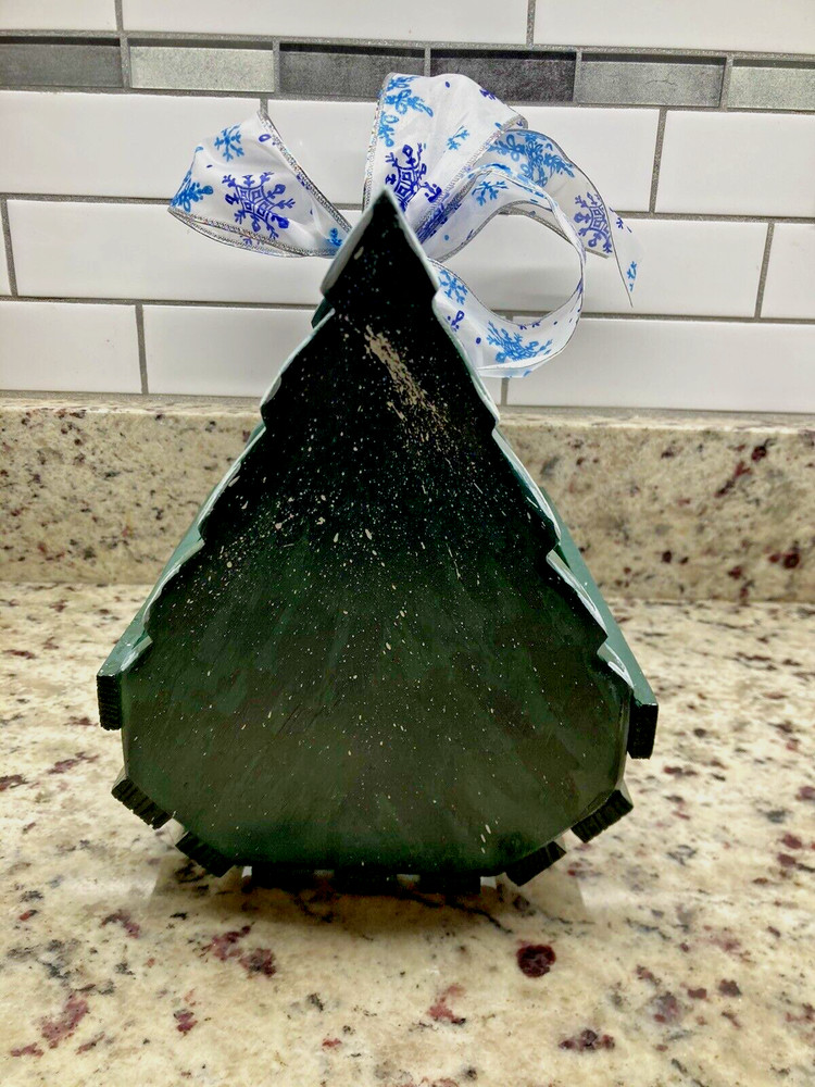 Evergreen Winter Tree Basket-Hand Crafted Pine