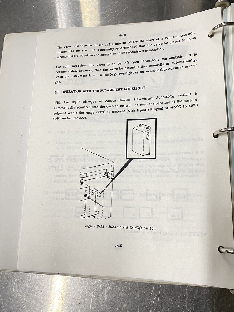 Perkin Elmer Sigma 300 Gas Chromatograph - Users Guide / Instructions Manual
