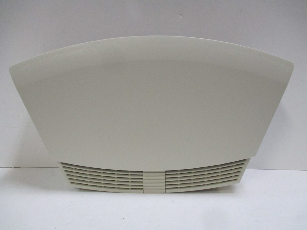 Bose Wave Music System AWRCC2 white w/ Remote control work great