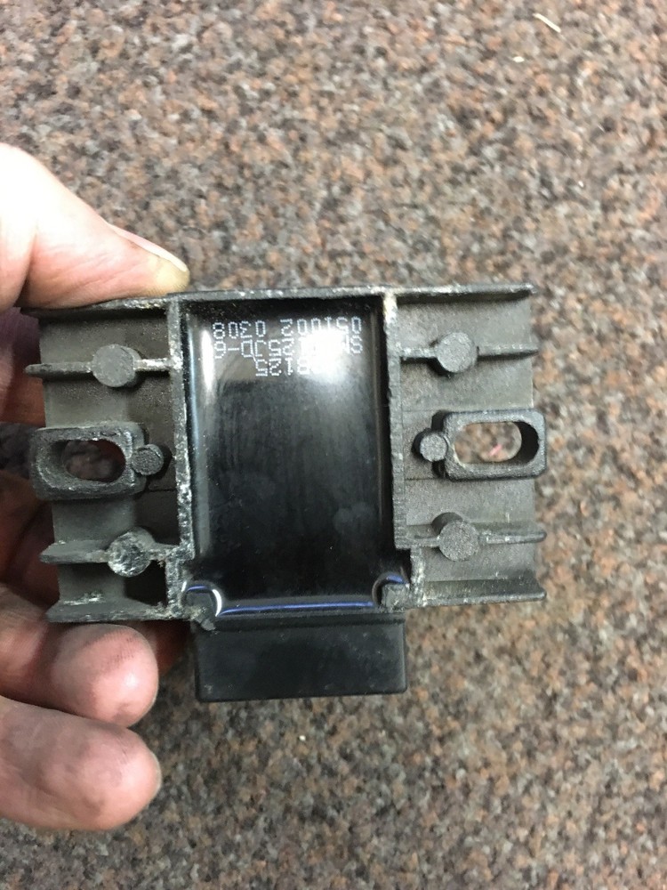 2006 Yamaha YBR125 3D9 Regulator Rectifier