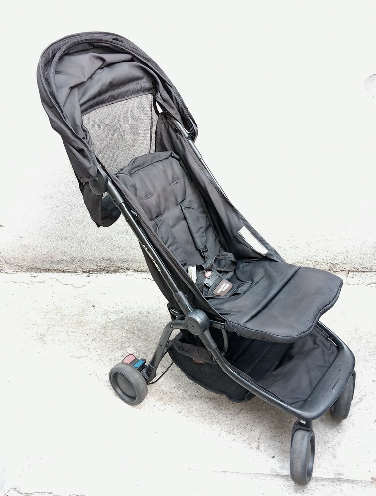 Mountain Buggy Nano Stroller Black in good condition