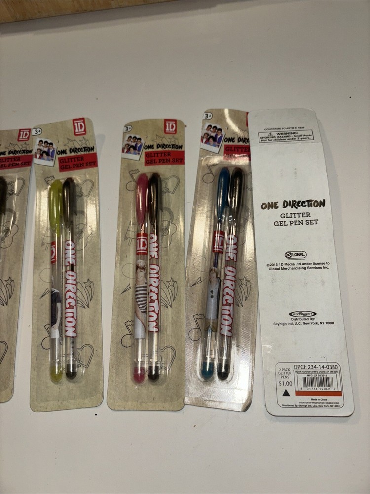 One Direction Glitter Gel Pen Set (5) & Mini Notebook (2)