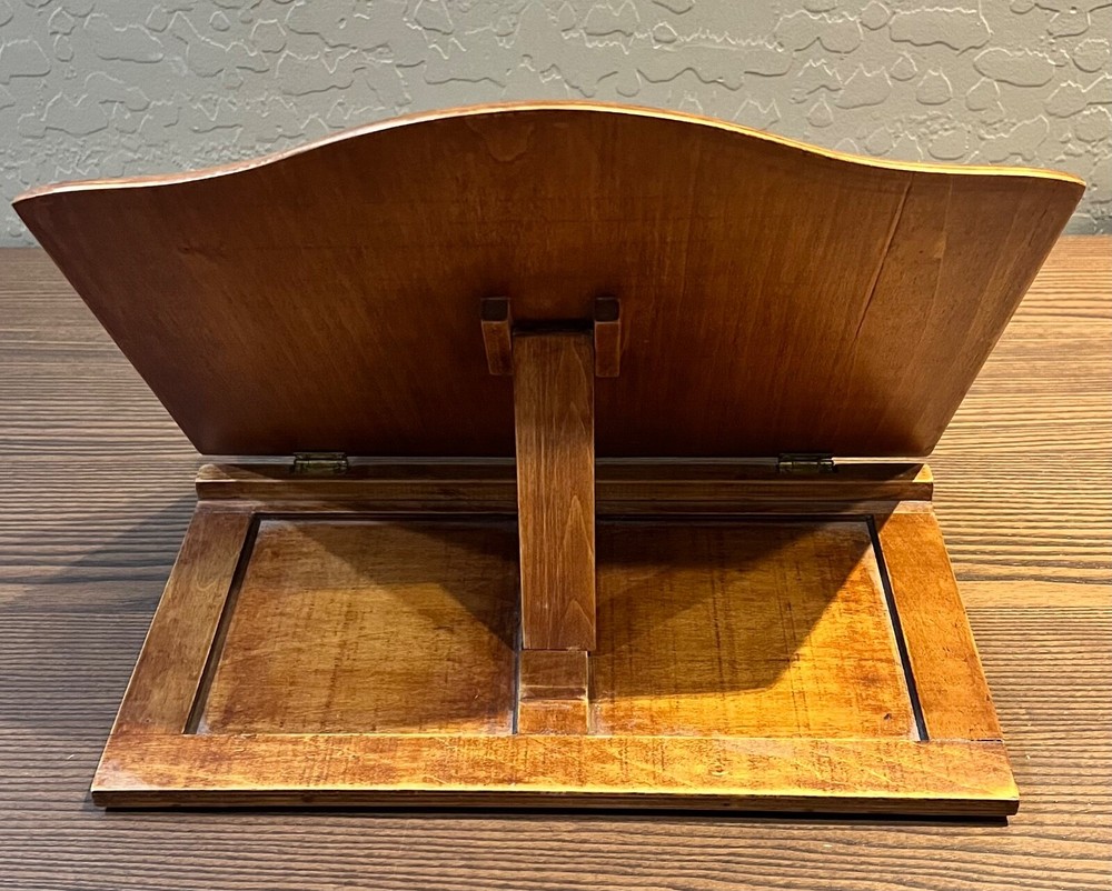 Thomas Pacconi Wood Adjustable Foldable Book Stand