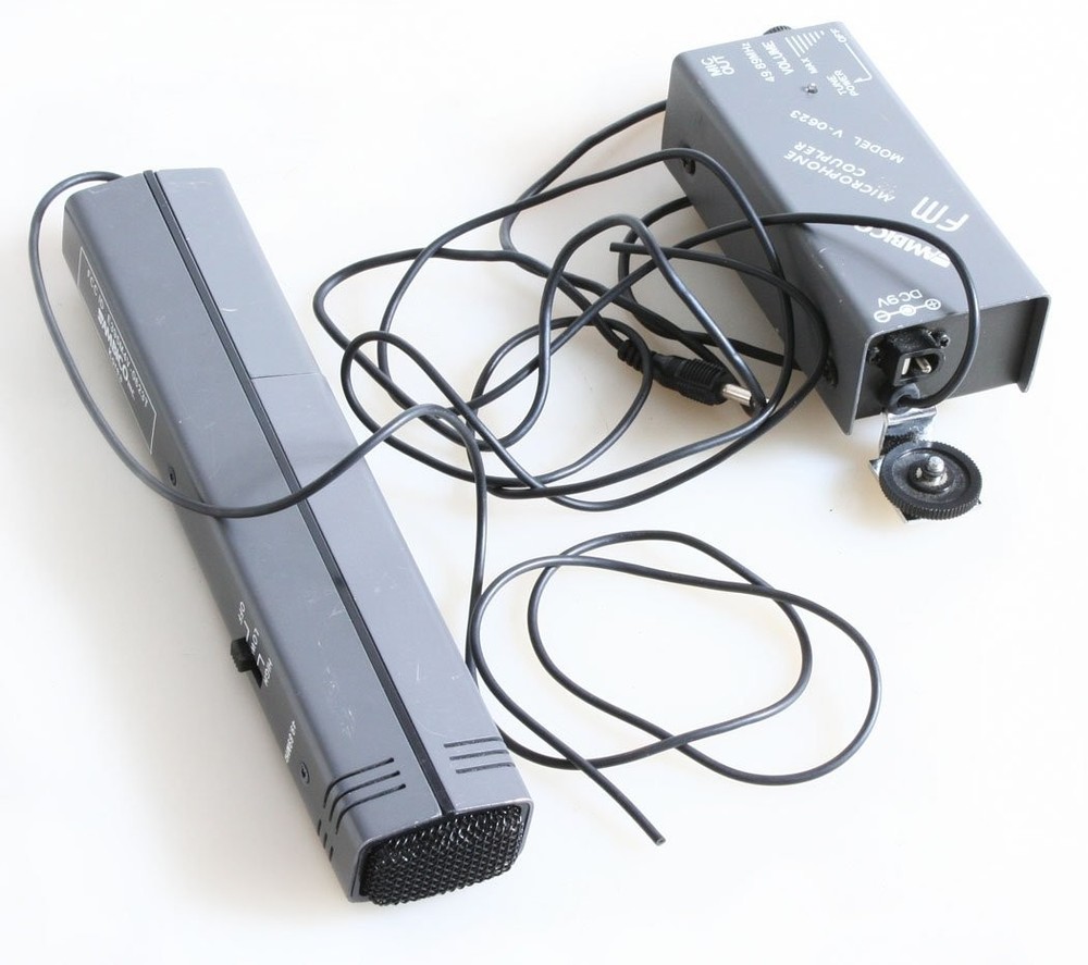 AMBICO WIRELESS MICROPHONE SYSTEM MODEL V 0623 | UNTESTED