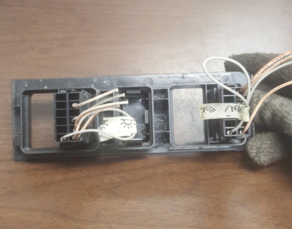 VOLVO SWITCH DASH PANEL 3175615 V6-170-033-01