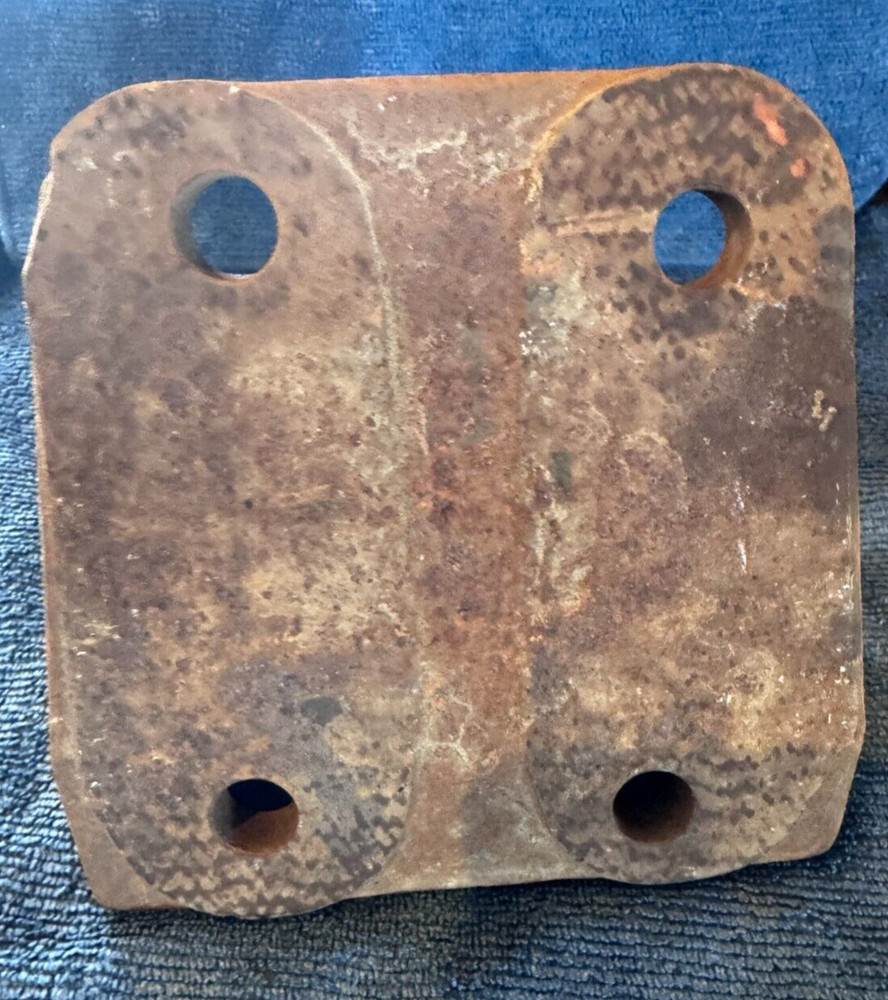OEM CAT Engine Mount 12002-00