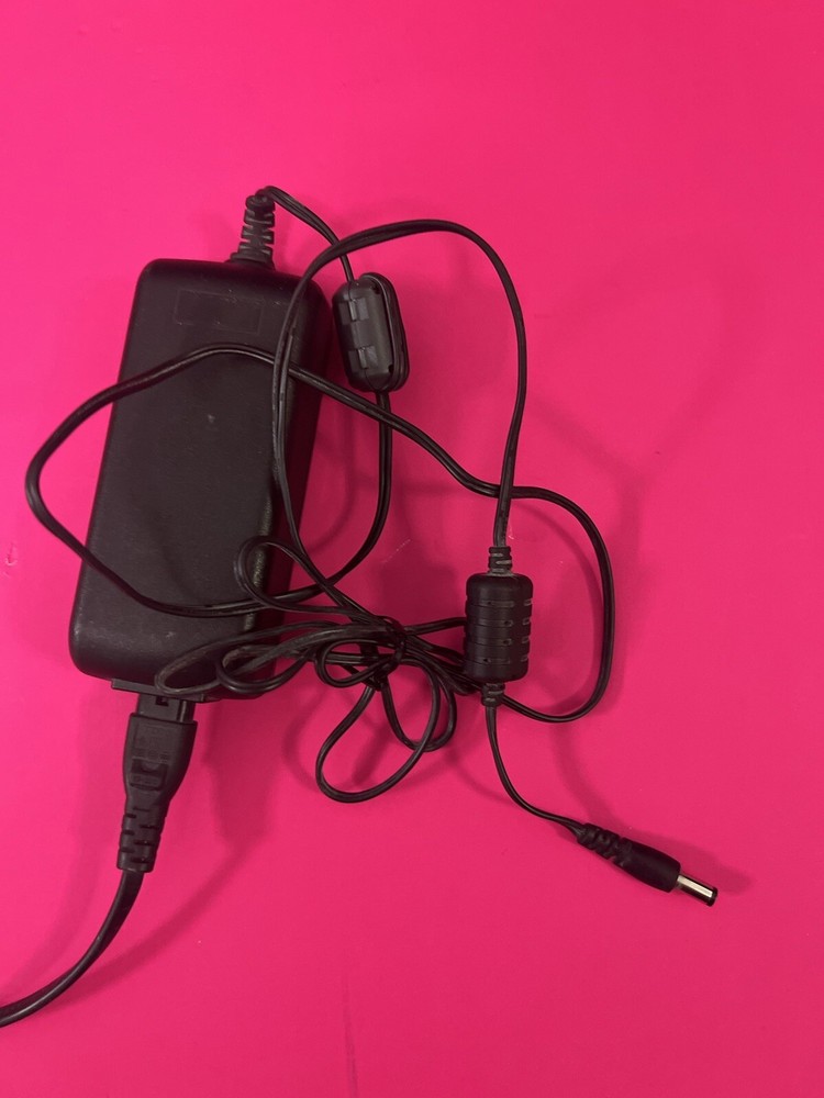 Graphtec midi logger GL840 With AC Adapter