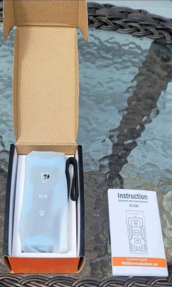 Ultrasonic Dog Training Device - Blue