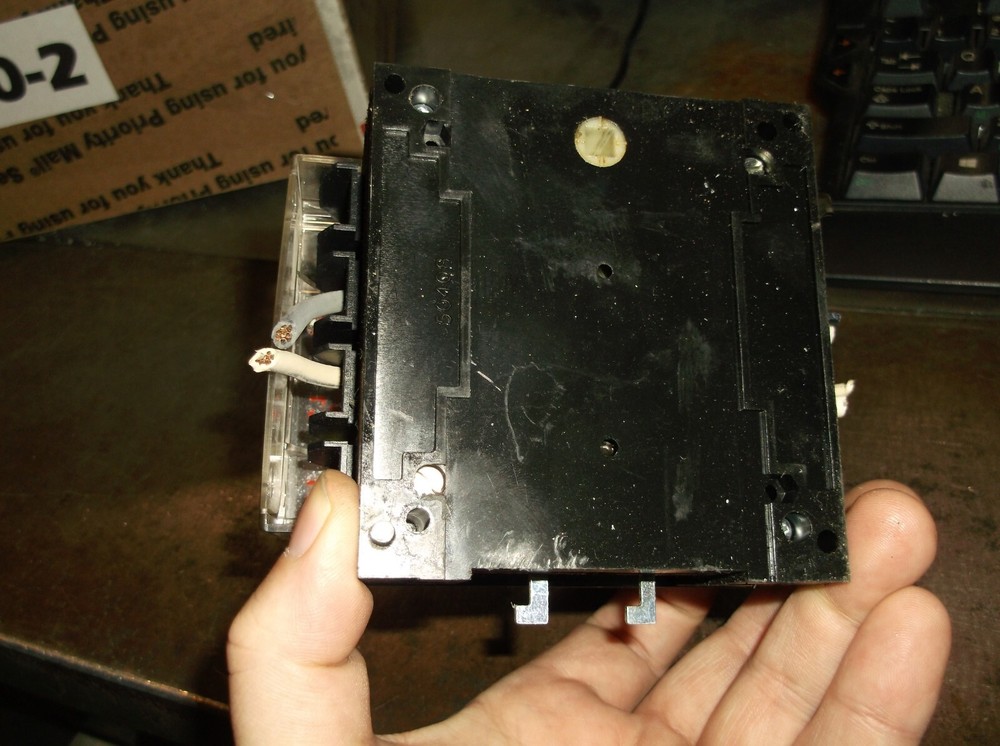 SQUARE D CLASS 9421 TYPE NC2 DISCONNECT SWITCH 30A 600V (U2)