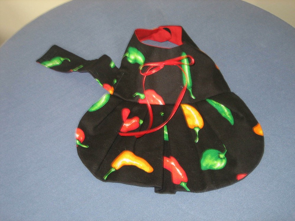 An adorable peppery pooch harness!