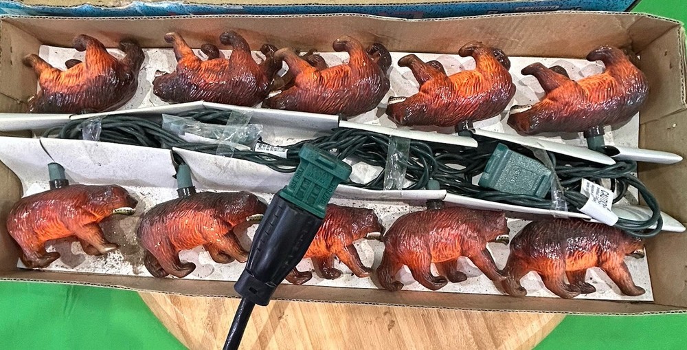 Ten Bear Light Set String Brown Bear w/ Trout Fish New
