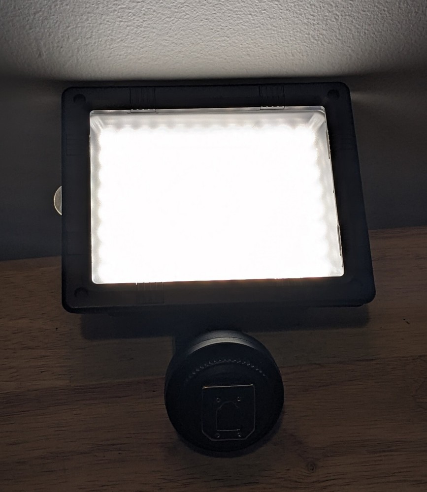 Padcaster Xp-38 Led Video Light Variable Brightness Daylight Balanced Tested