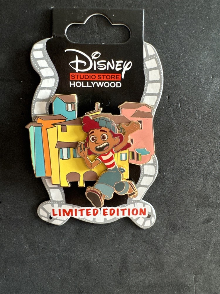 Disney DSSH Pixar Luca Giulia Pin LE 400