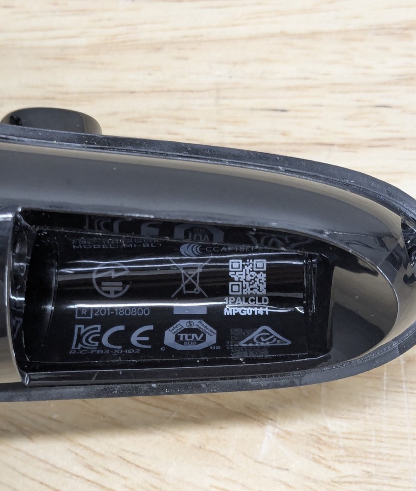 Oculus Rift S - VR Left Controller - Model Number MI-BL Tested Read Description