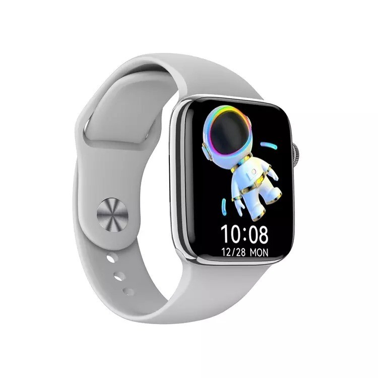 GPS SMART WATCH Classic style modern features un matched for looks or functions
