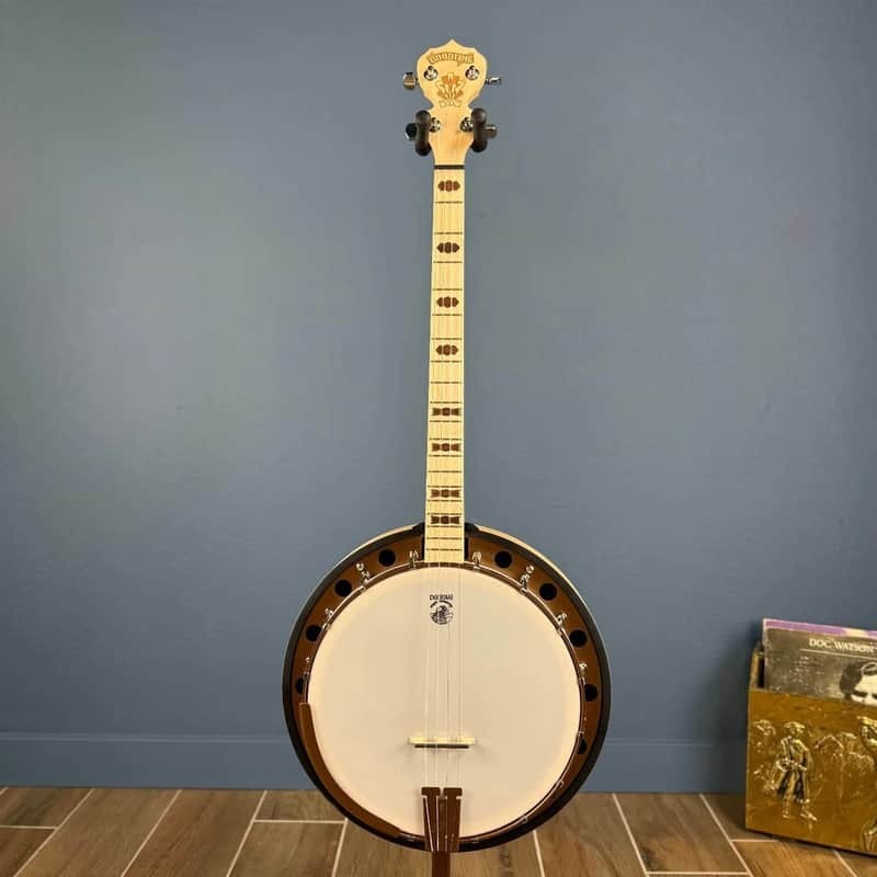 Deering Goodtime Two 19-Fret Demo