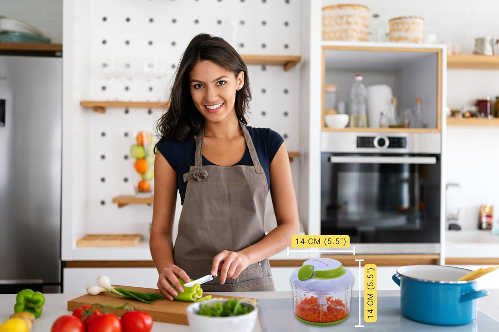 Quickpull Manual 4-Cup Hand Chopper Powerful Mincer Blender for Vegetables &