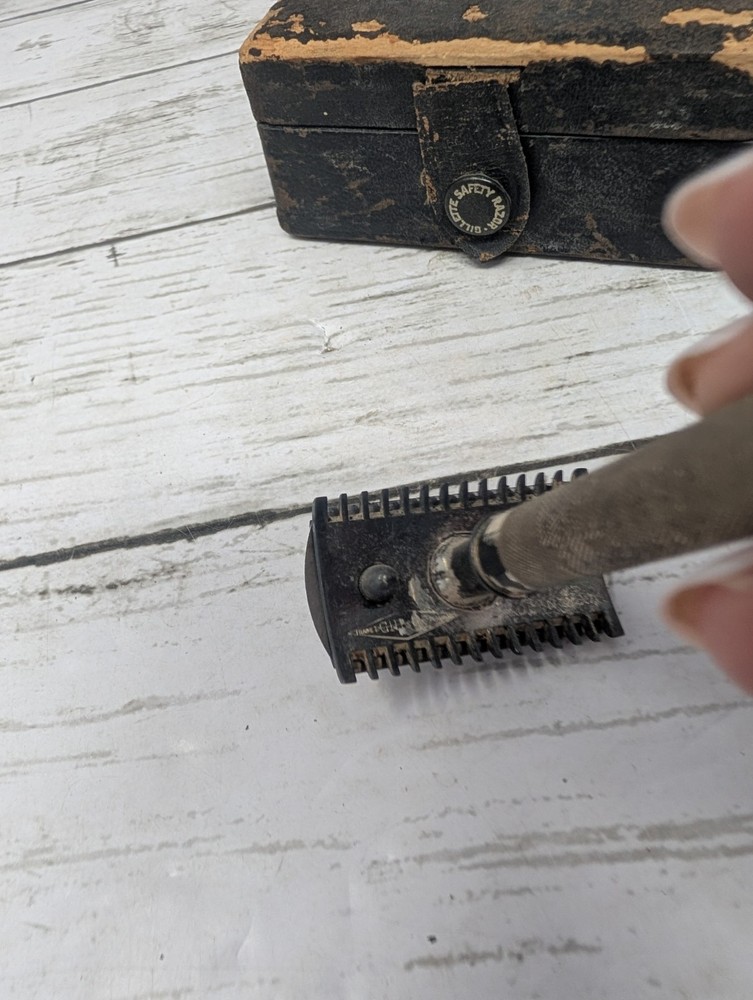 Vintage Gillette Single Ring Silver - Safety Razor NO CRACKS + Extra Blades