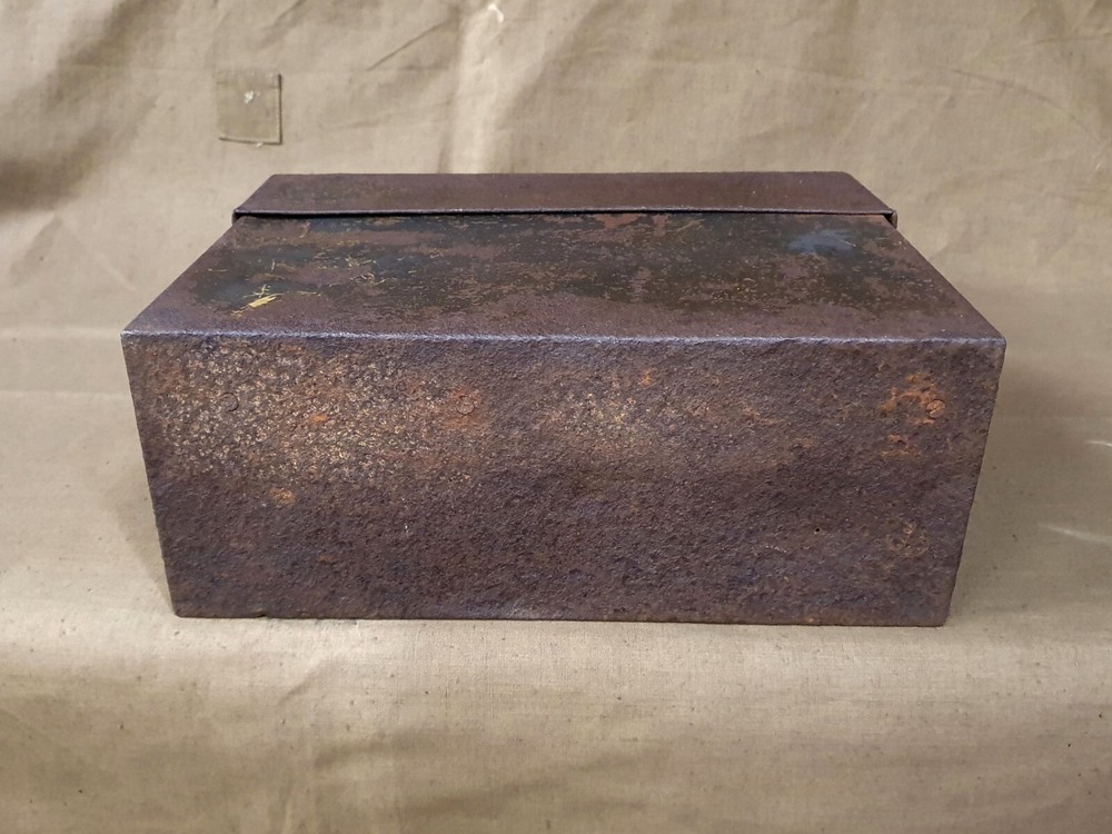 Original WWII WW2 Relic German MG-13 Ammo Box / Case