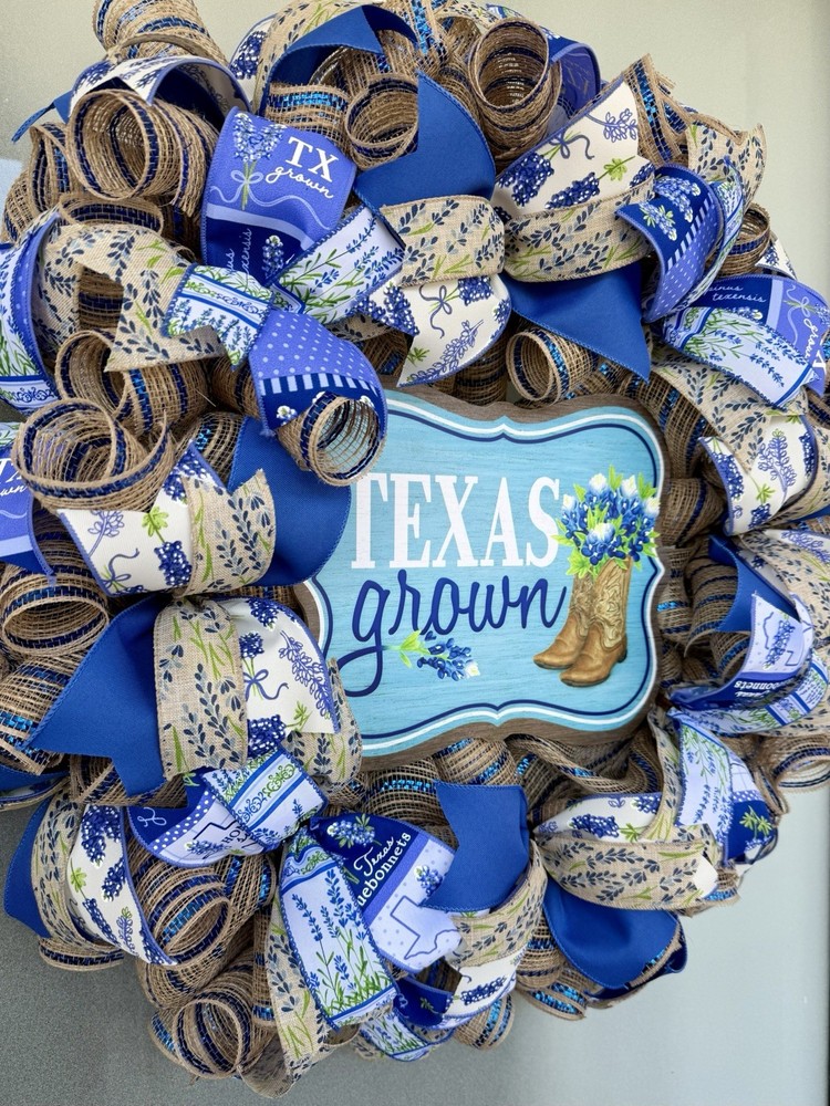 Texas Bluebonnets Wreath, 25 Inches In Diameter