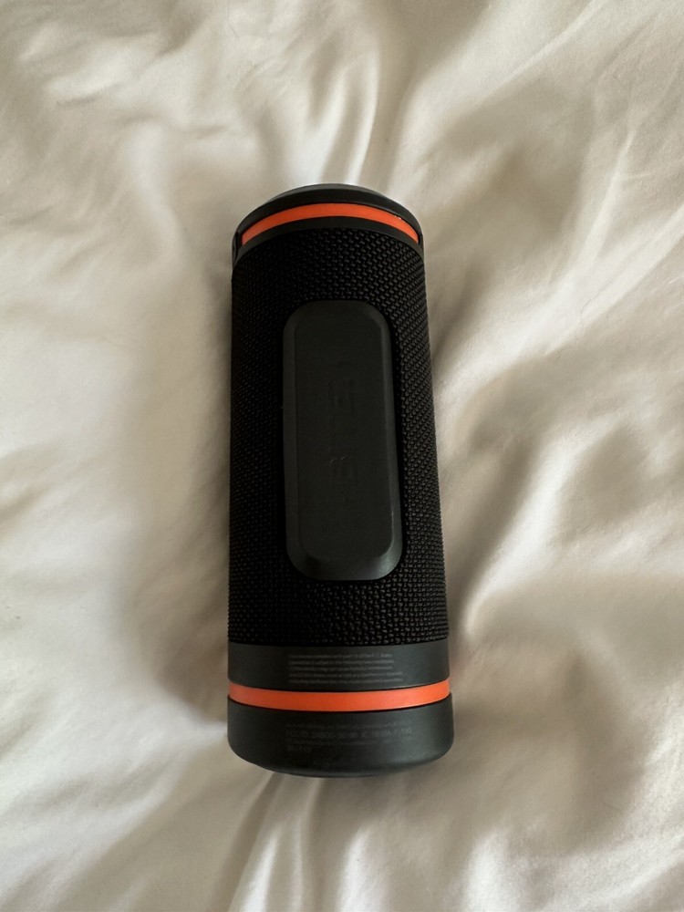 Bushnell Golf Speaker - Wingman With GPS Receiver
