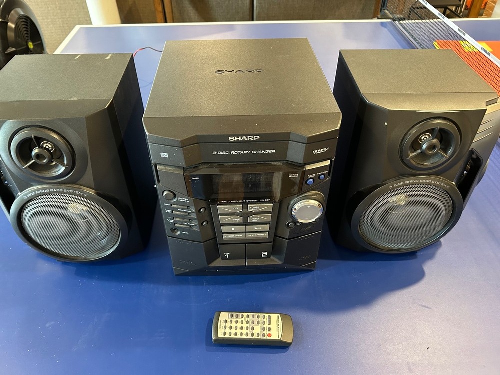 Sharp Mini Component System CD-E67 3-WAY SIDE FIRING BASS Stereo AM FM,CD,2 Tape