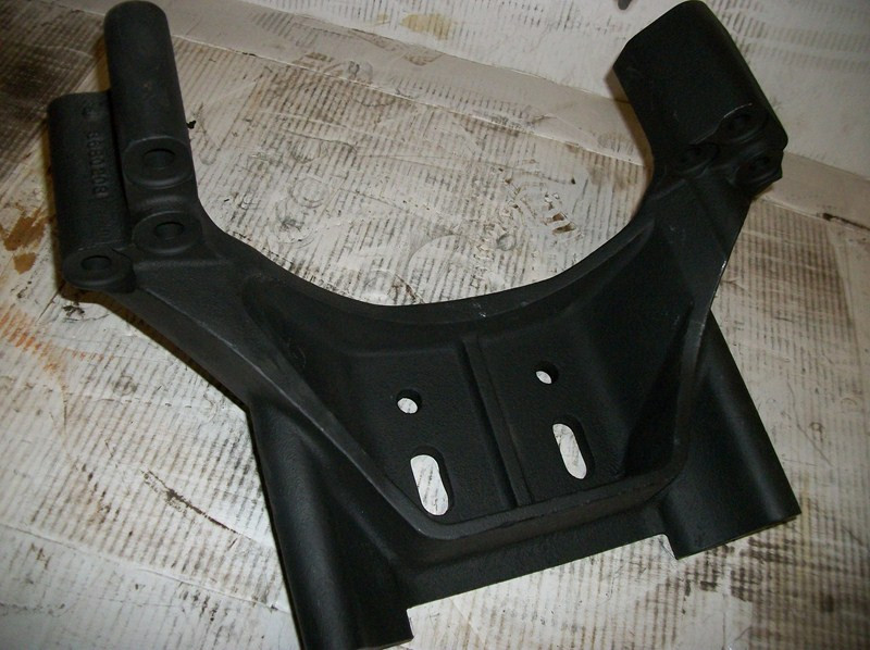 Cummins ISX Engine Mount 3680203 (548-10543)