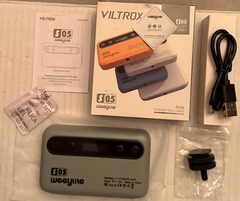 Viltrox S05 RGB Pocket Fill Light