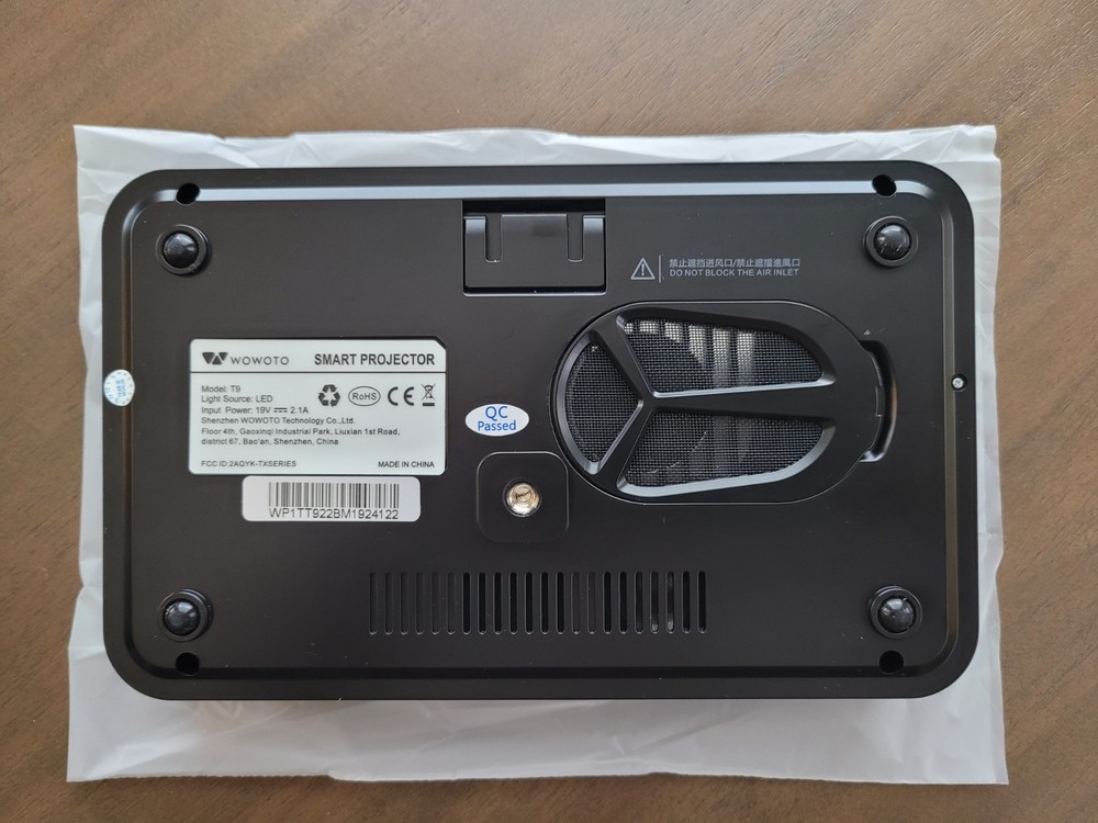 Smart Projector WOWOTO T9 LED - Open Box - USB - Micro SD - Ethernet - HDMI