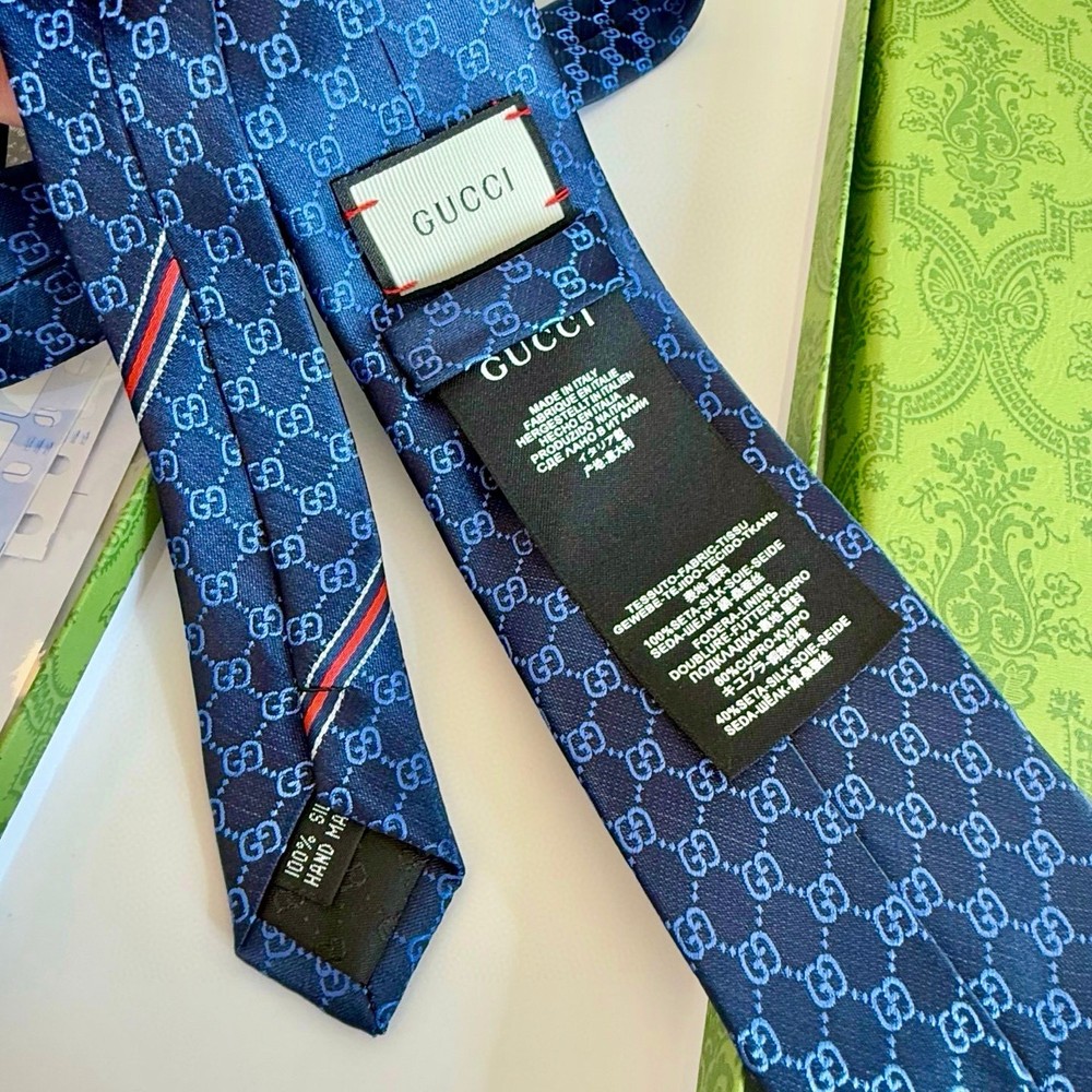 Blue Gucci GG Pattern 100% Silk Tie With Box