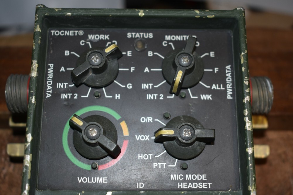 Electrical Control Panel 5483600-001 SCI Tocnet Radio Interface Hmmwv