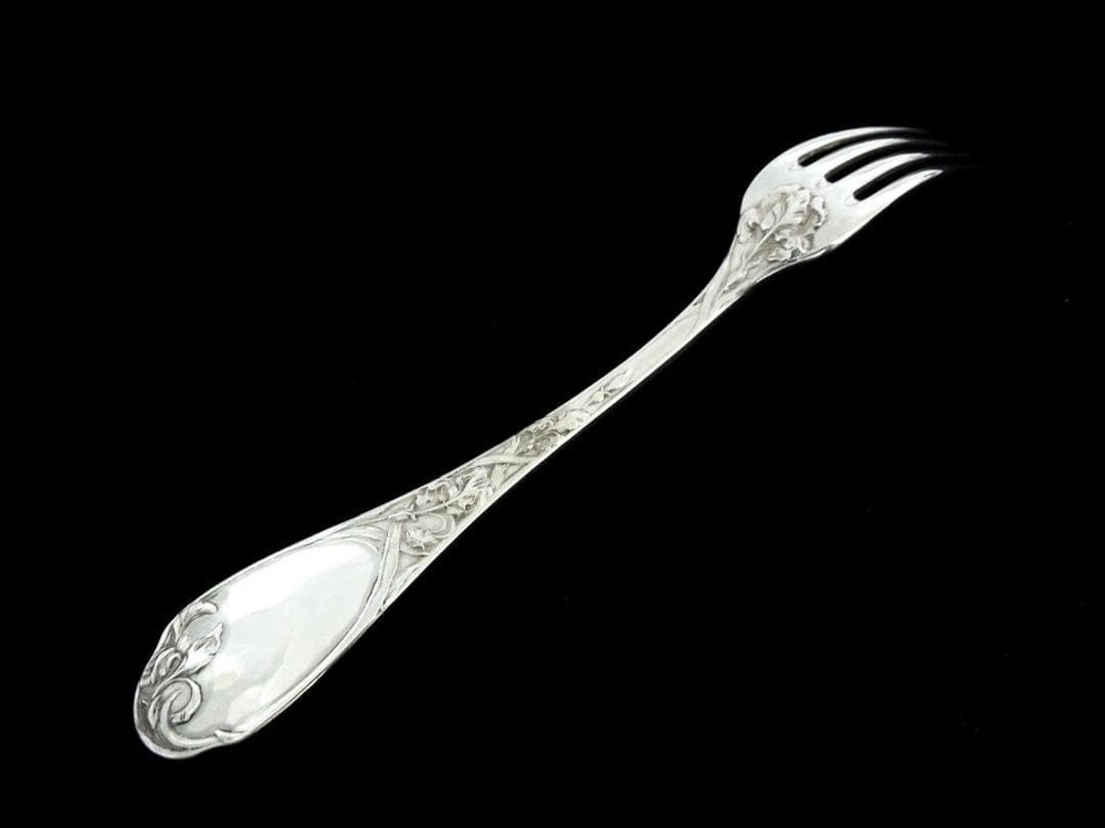 Puyforcat Silver Fork Iris in Pure Silver