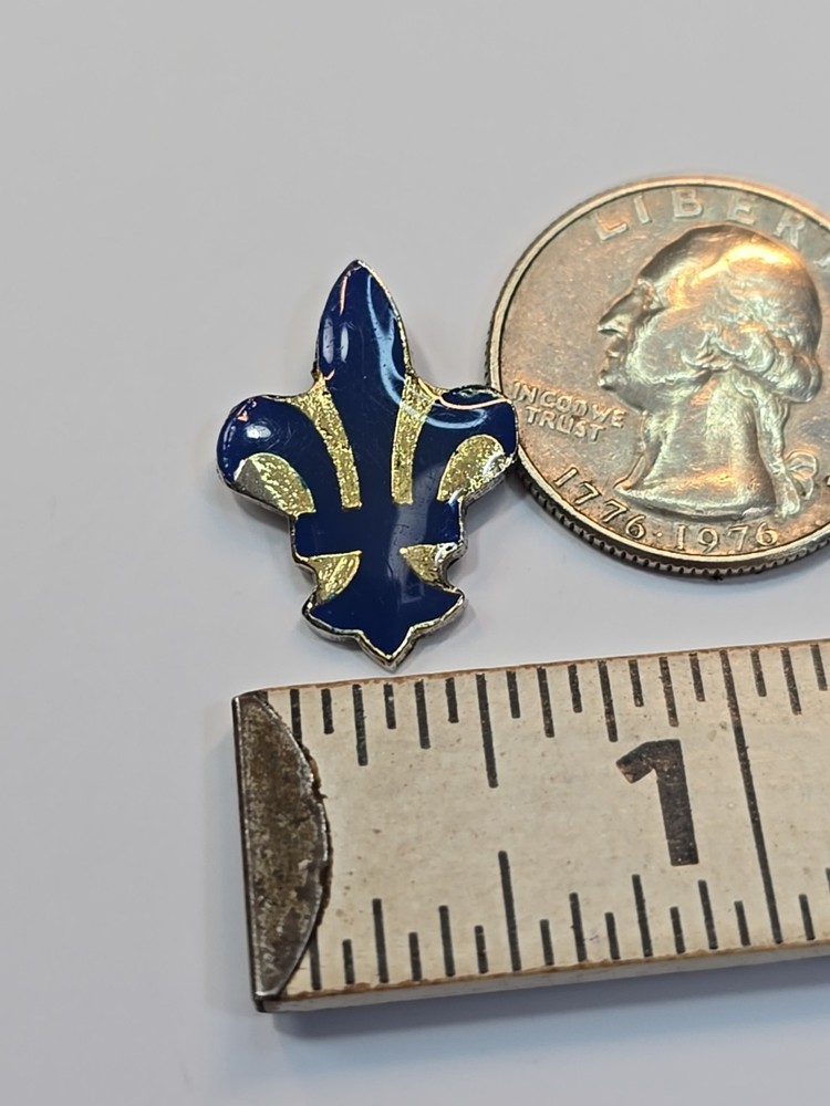 Fluer de Lis Blue Color Lapel Pin
