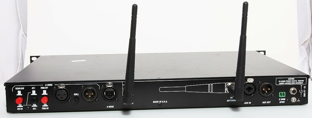 Clear-Com ClearCom HME DX200 2Channel Wireless Intercom System Base Station Only