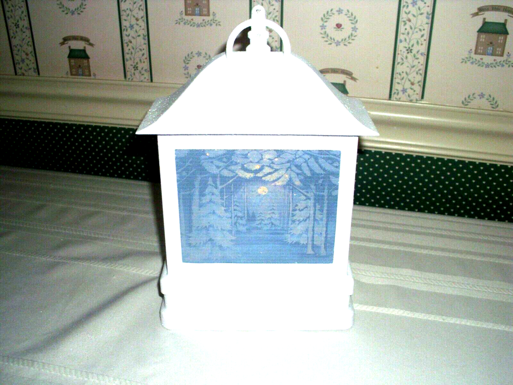 ROMAN 5.5"H-CONFETTI LITE-LIGHTED SWIRL NUTCRACKER SUITE LANTERN-NIB