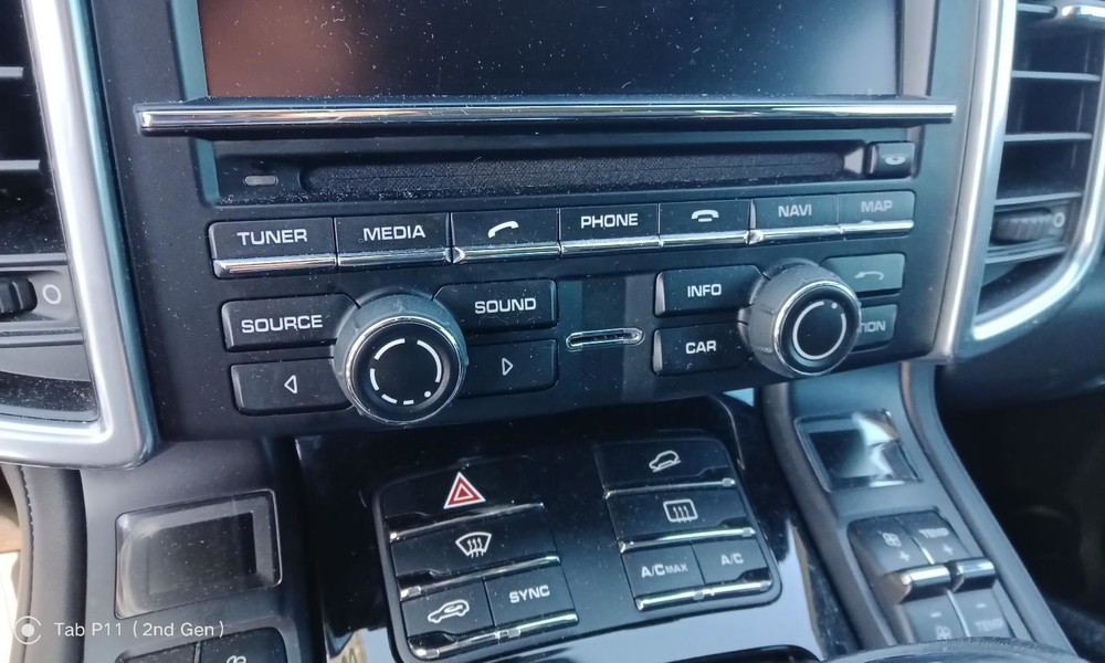 CAYENNE 2016 Info-GPS-TV Screen 744612