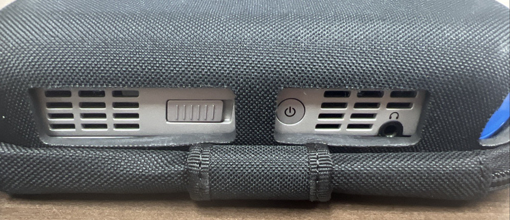 Intel Reader by Intel Health Complete Kit with Box and Accessories