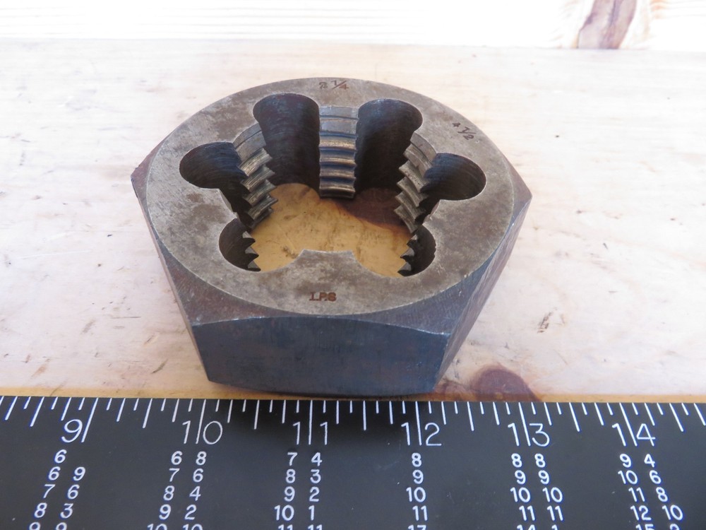 2 1/4 "-4 1/2 Hex Die (#307-77)