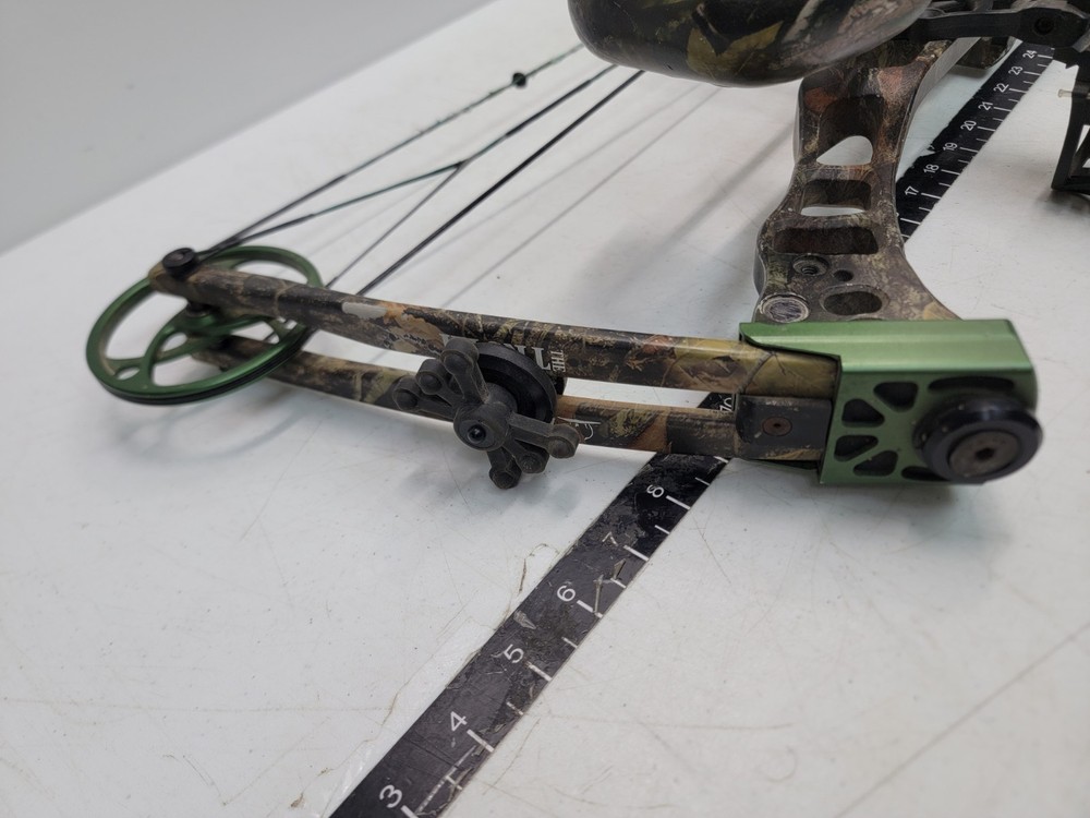 Bear Archery The Truth RH Compound Bow 28" 45lbs Draw